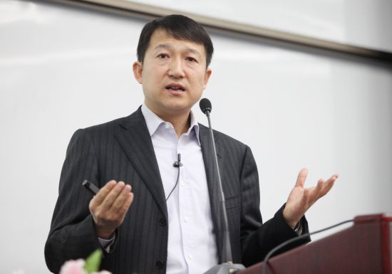 中欧基金窦玉明 总经理必须做出战略选择